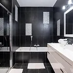 Lägenhet L'empereur Somptueux Duplex Au Style Raffine, Petit Juas, Proche Du Centre *