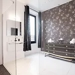 L'empereur Somptueux Duplex Au Style Raffine, Petit Juas, Proche Du Centre
