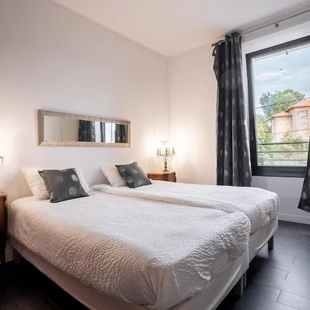 L'empereur Somptueux Duplex Au Style Raffine, Petit Juas, Proche Du Centre דירה